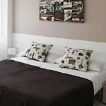 Hotiday Corso Italia 아파트호텔 트리에스테